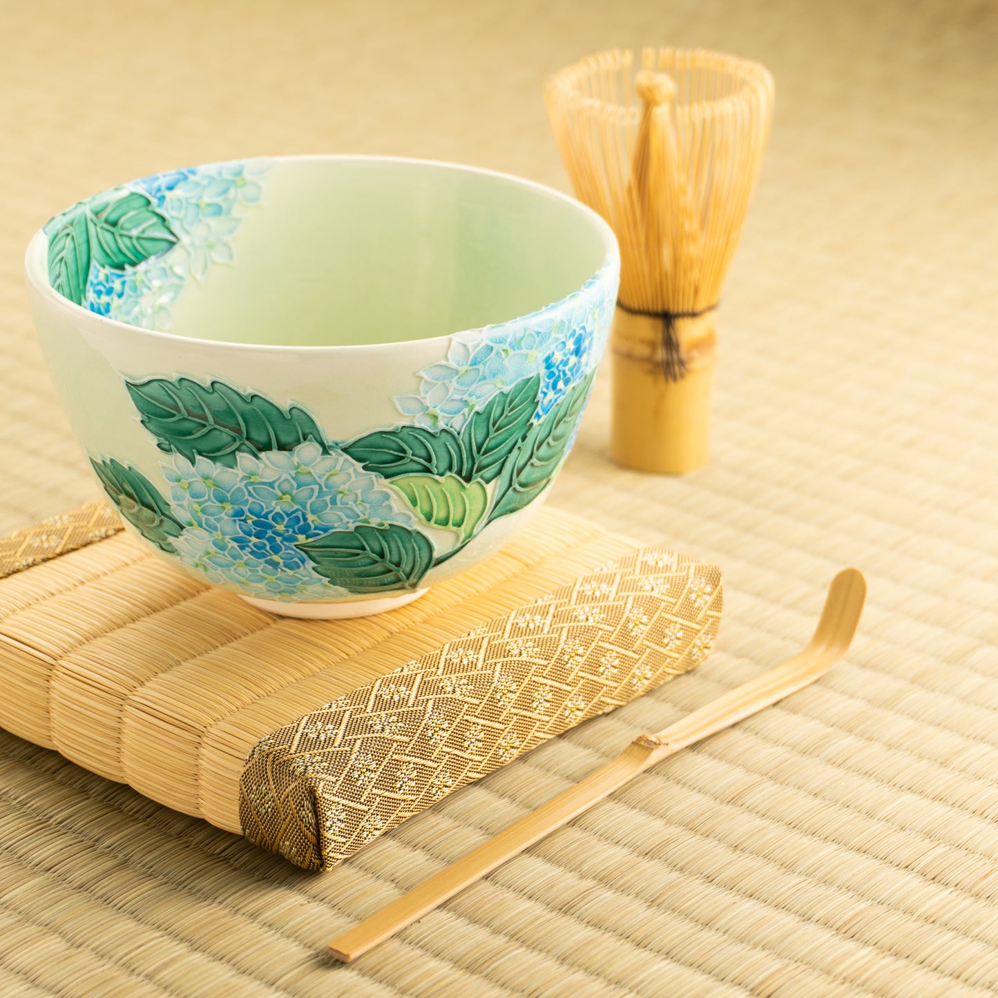 【清水焼】抹茶碗 白緑交趾 紫陽花 山本一如 KOTOPOTTER