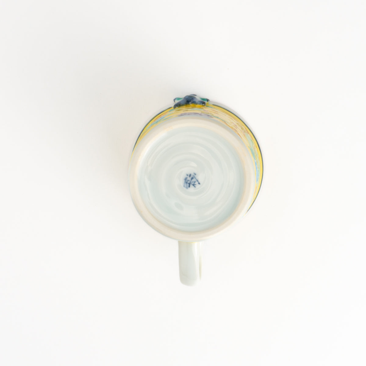 マグカップ 黄交趾一閑人唐草ブルー 秀峰堂 - Handcrafted Japanese pottery from Kyoto - Kyo ware / Kiyomizu ware.