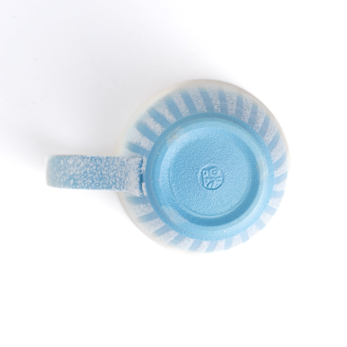 マグカップ 釉泥彩 空色 竹村陽太郎 - Handcrafted Japanese pottery from Kyoto - Kyo ware / Kiyomizu ware.