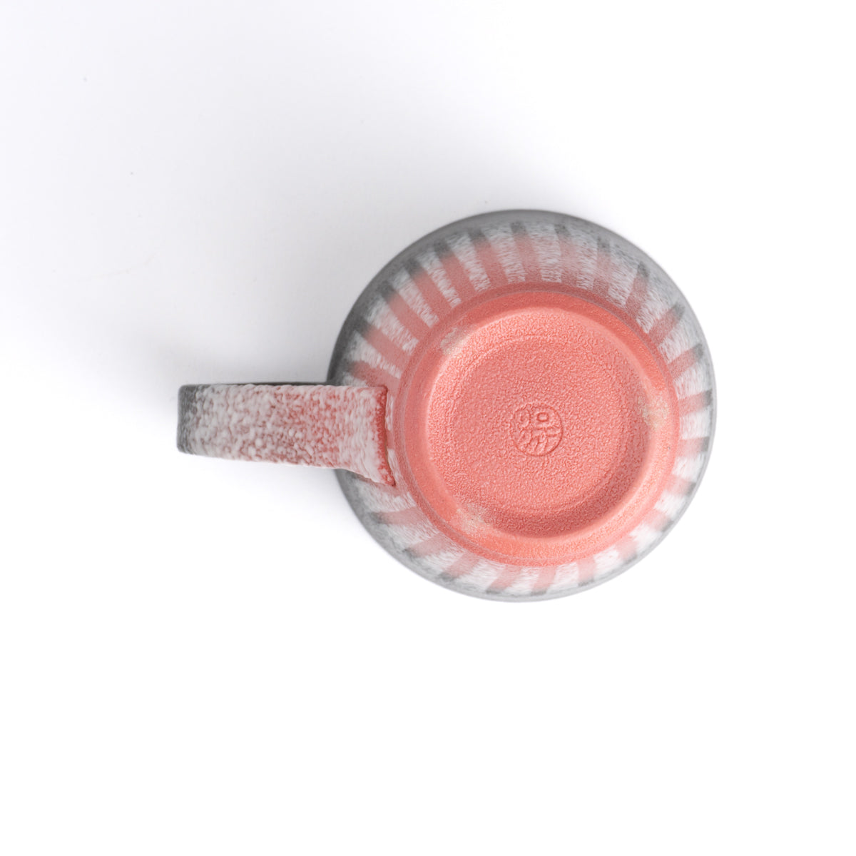 マグカップ 釉泥彩 紅色 竹村陽太郎 - Handcrafted Japanese pottery from Kyoto - Kyo ware / Kiyomizu ware.