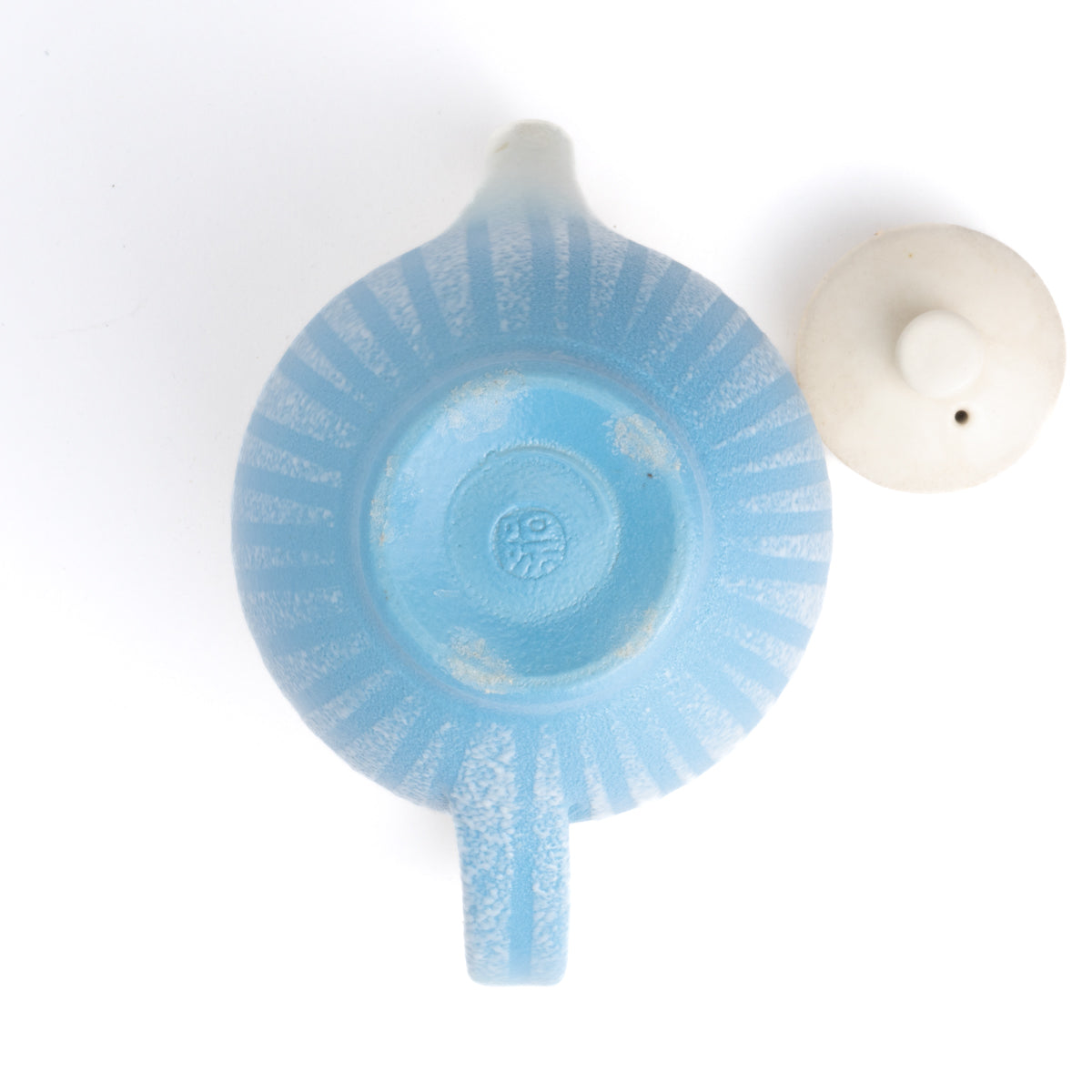 ティーポット 釉泥彩 空色 竹村陽太郎 - Handcrafted Japanese pottery from Kyoto - Kyo ware / Kiyomizu ware.