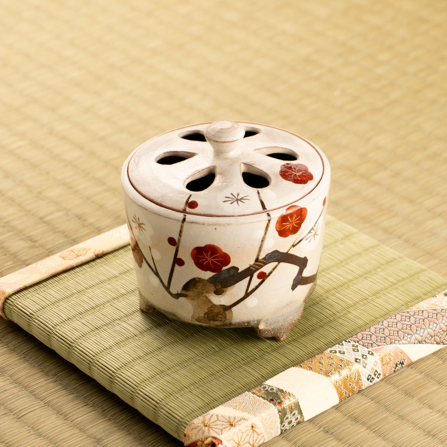 【清水焼】香炉 梅 俊山窯 KOTOPOTTER