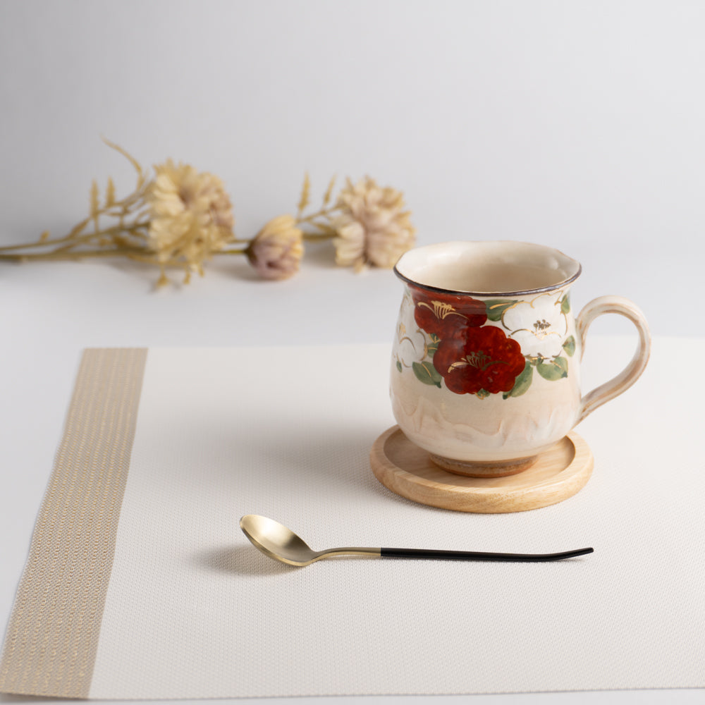 マグカップ 椿 俊山窯 - Handcrafted Japanese pottery from Kyoto - Kyo ware / Kiyomizu ware.