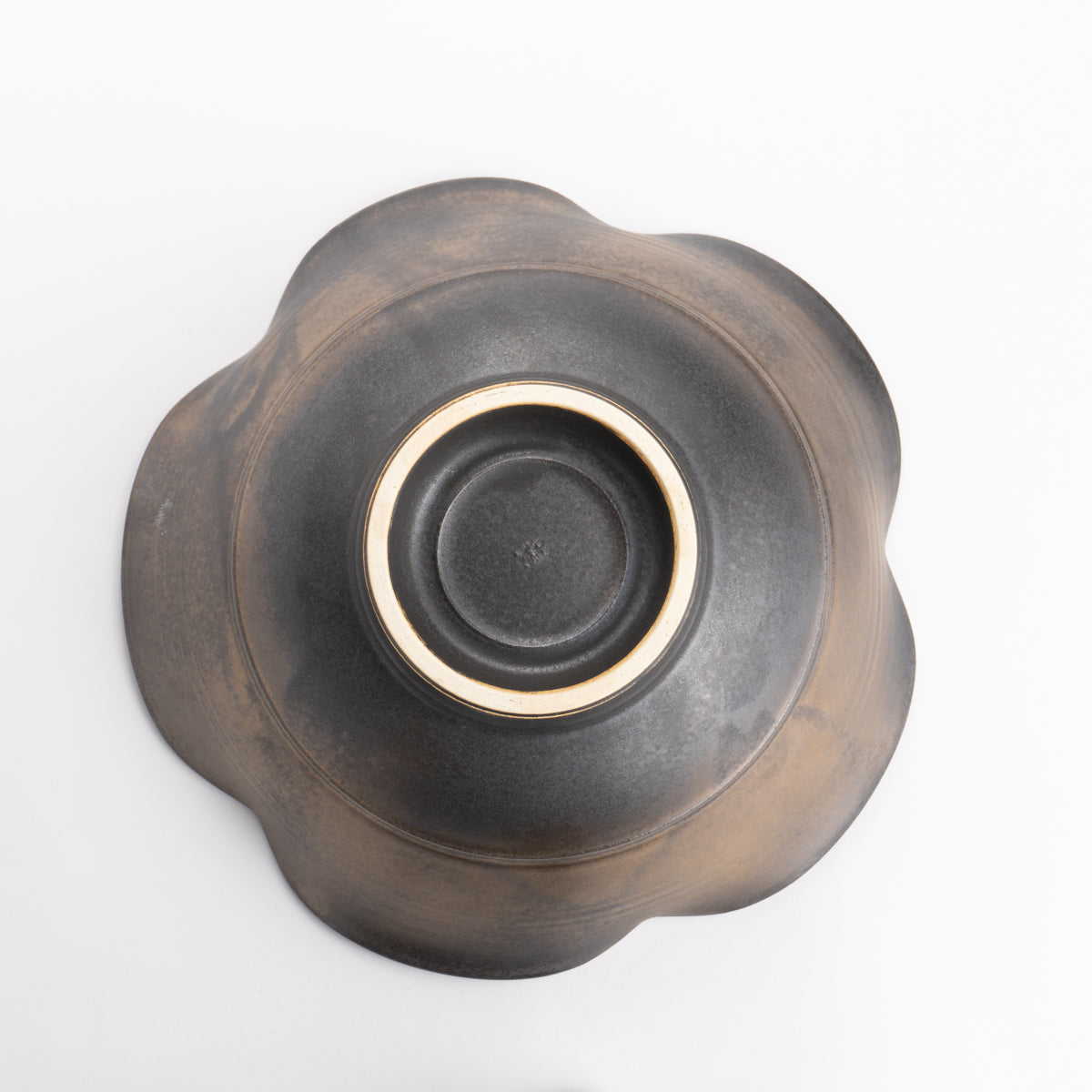 大鉢 黒金彩 平安楽堂 - Handcrafted Japanese pottery from Kyoto - Kyo ware / Kiyomizu ware.