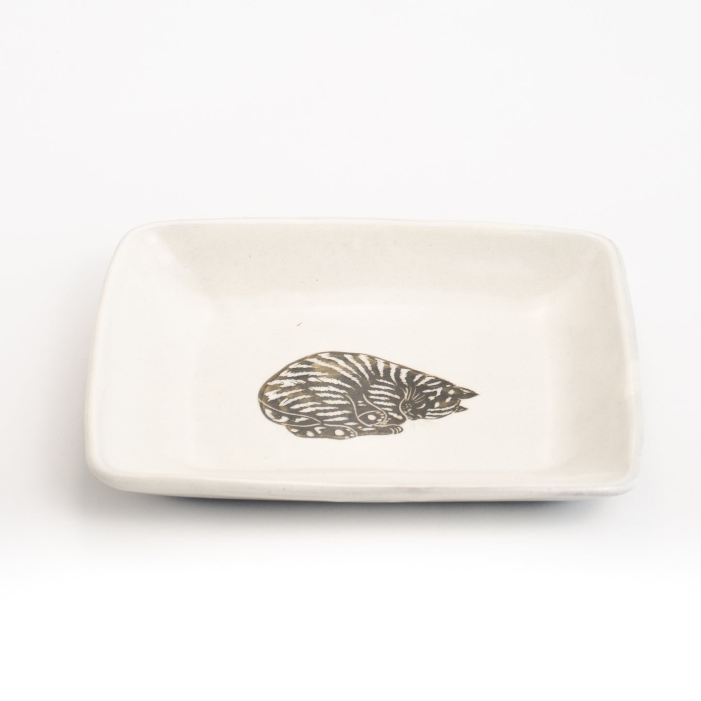 長角皿 猫 澤田卓伸 - Handcrafted Japanese pottery from Kyoto - Kyo ware / Kiyomizu ware.