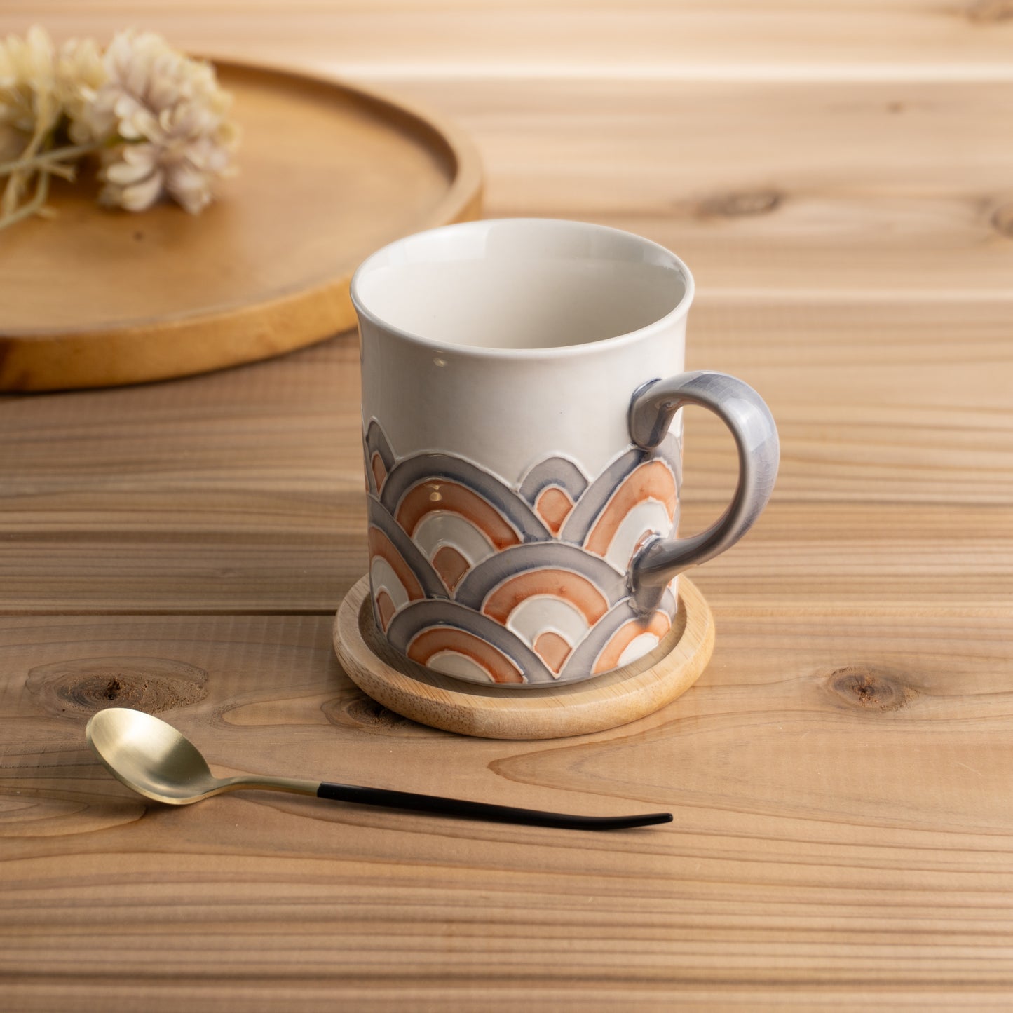 マグカップ 淡紫の青波海 一如 - Handcrafted Japanese pottery from Kyoto - Kyo ware / Kiyomizu ware.