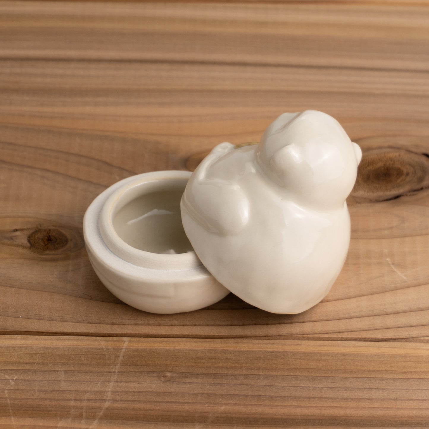 蓋物 高麗地金彩 干支申 泰平窯 - Handcrafted Japanese pottery from Kyoto - Kyo ware / Kiyomizu ware.