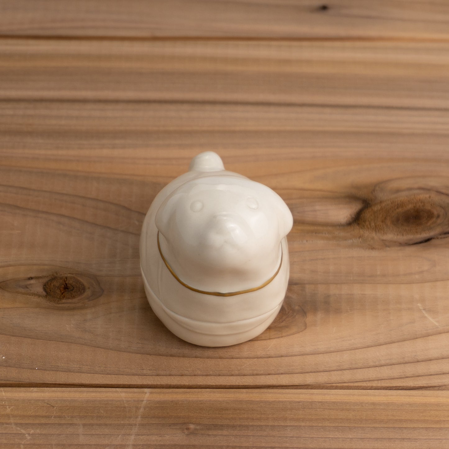 蓋物 高麗地金彩 干支戌 泰平窯 - Handcrafted Japanese pottery from Kyoto - Kyo ware / Kiyomizu ware.