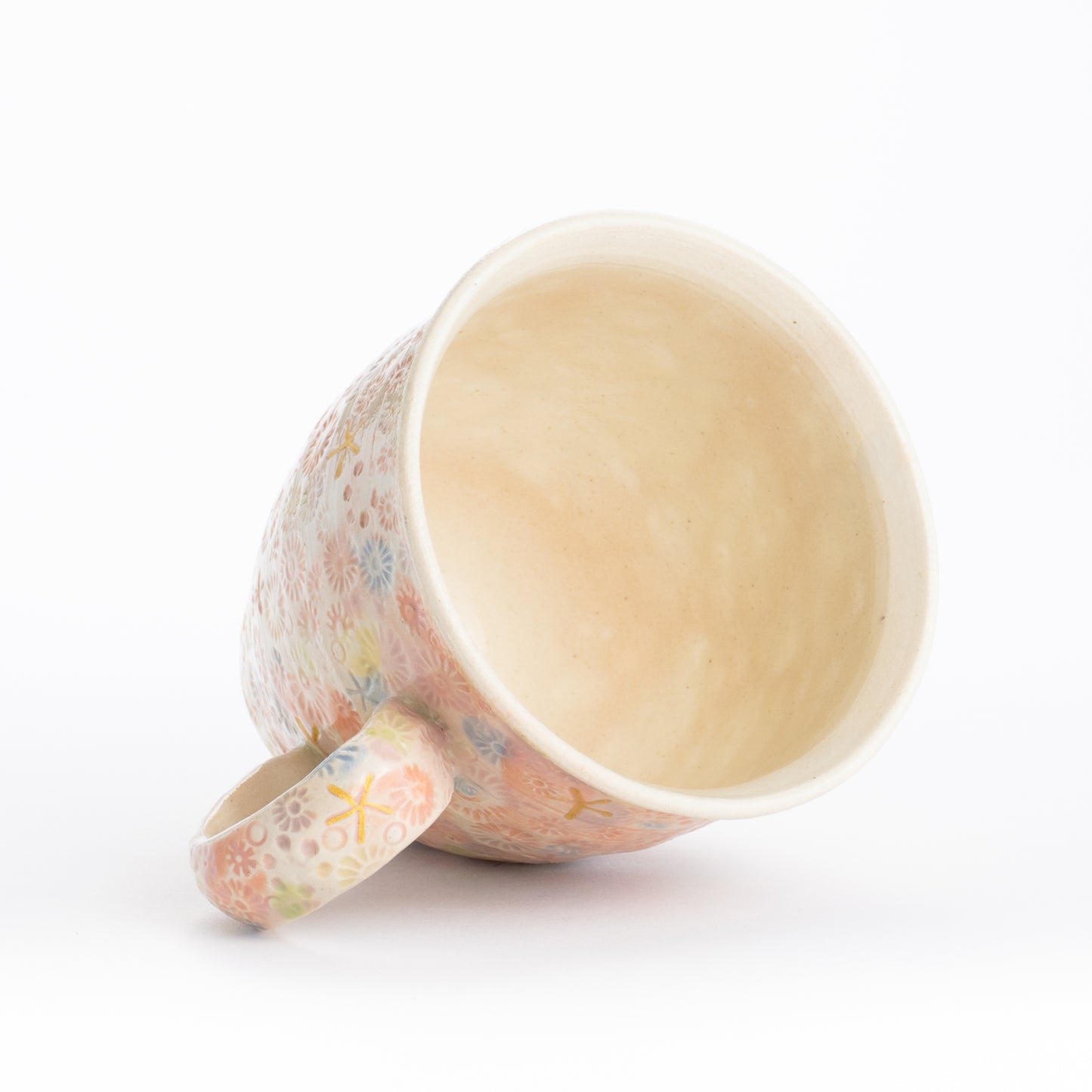 マグカップ 淡三島 ピンク 伯耆葉子 - Handcrafted Japanese pottery from Kyoto - Kyo ware / Kiyomizu ware.