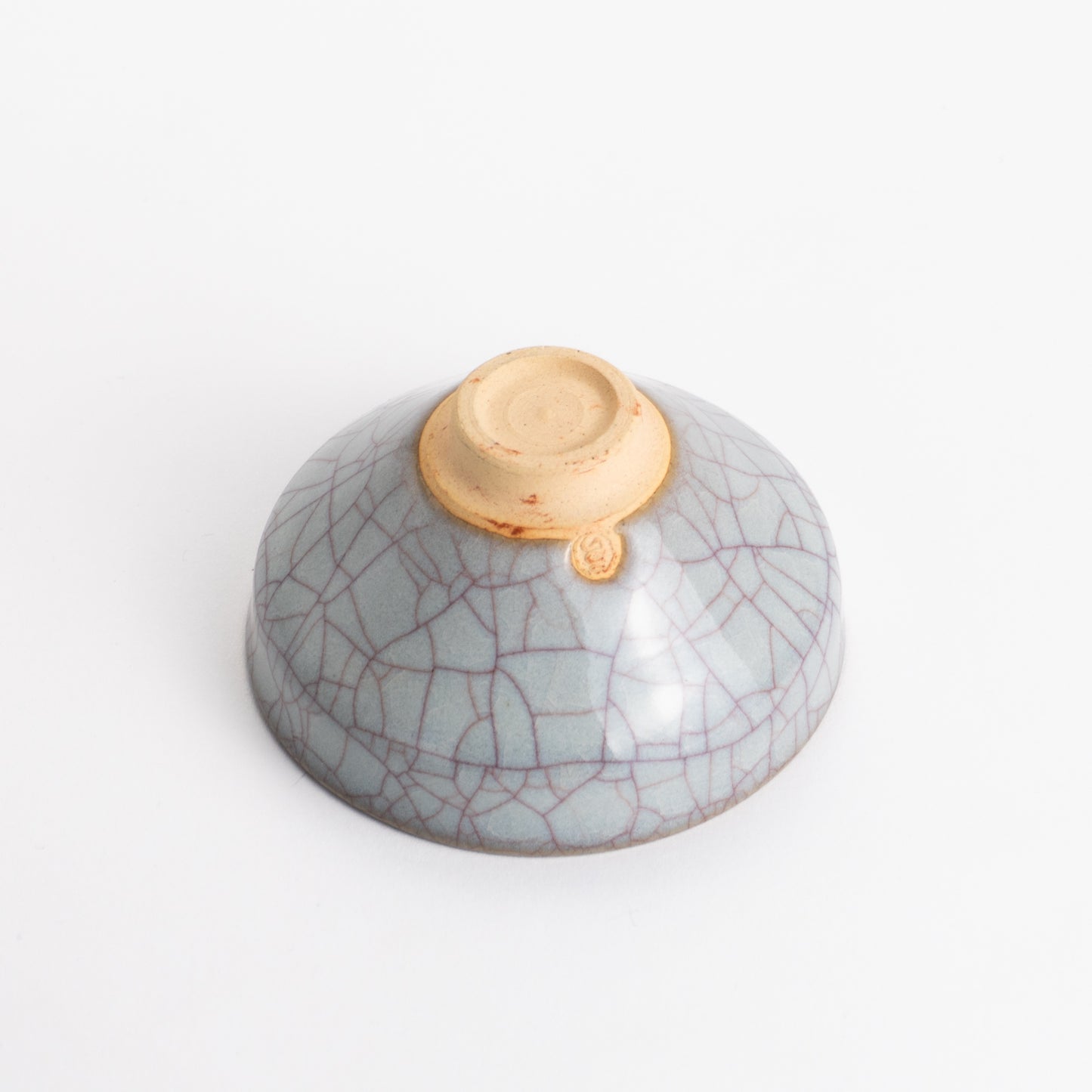 ぐい呑 粉青瓷 3A 和泉良法 - Handcrafted Japanese pottery from Kyoto - Kyo ware / Kiyomizu ware.