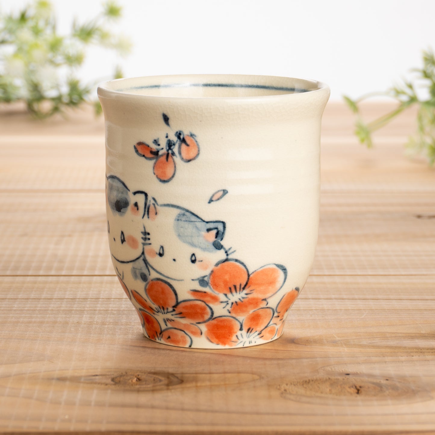 湯呑(小) 仲良し猫D 工房咲楽 - Handcrafted Japanese pottery from Kyoto - Kyo ware / Kiyomizu ware.