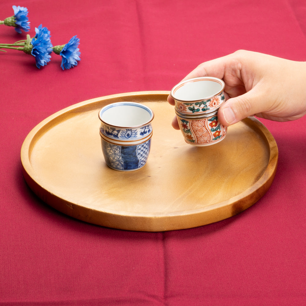 ぐい吞 赤絵小花祥瑞 岩華窯 - Handcrafted Japanese pottery from Kyoto - Kyo ware / Kiyomizu ware.