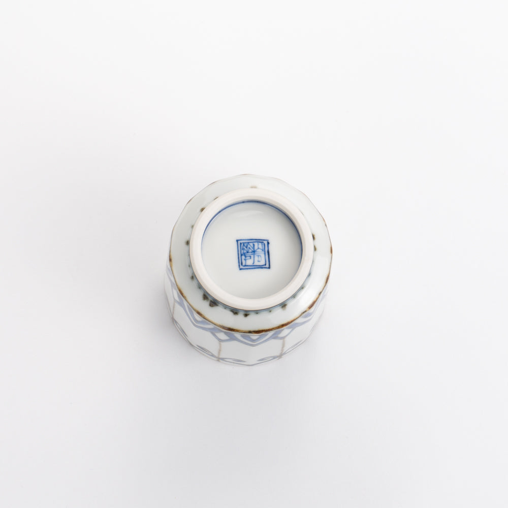 【単品】湯呑(小) 鉄絵古染付写 岩華窯 - Handcrafted Japanese pottery from Kyoto - Kyo ware / Kiyomizu ware.