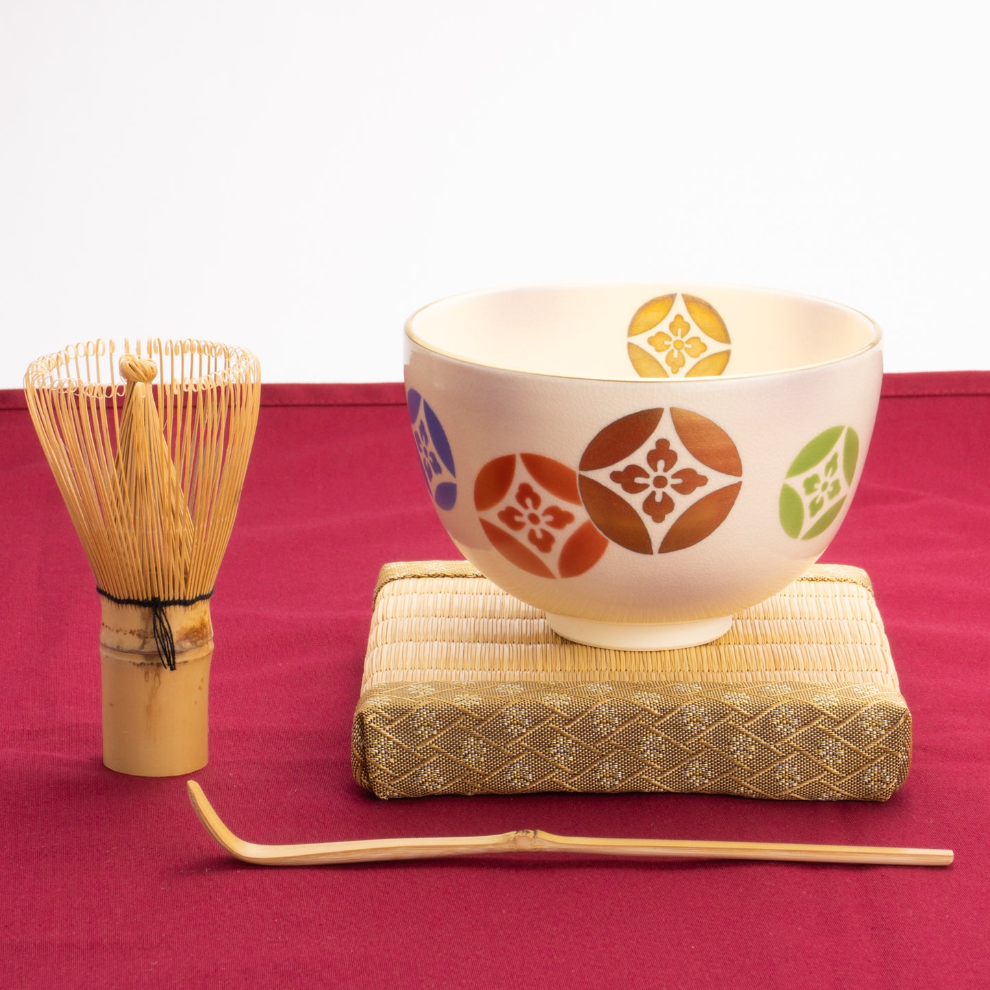 抹茶碗 七宝 宝泉 - Handcrafted Japanese pottery from Kyoto - Kyo ware / Kiyomizu ware.