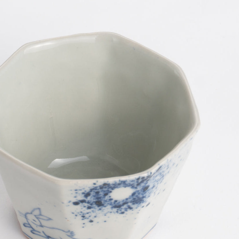 蕎麦猪口 染付 月とウサギ 永田工房 - Handcrafted Japanese pottery from Kyoto - Kyo ware / Kiyomizu ware.