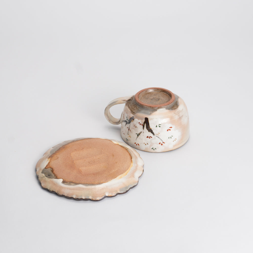 珈琲碗皿 乾山桜 俊山窯 - Handcrafted Japanese pottery from Kyoto - Kyo ware / Kiyomizu ware.