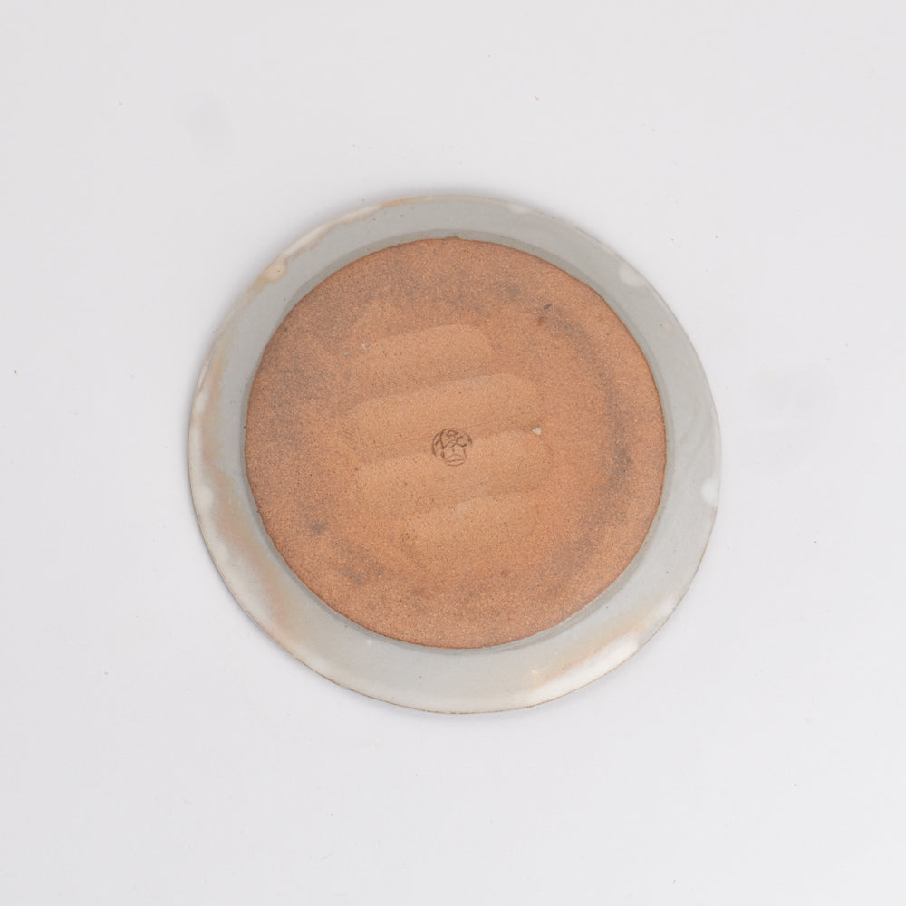 小皿 鳥獣戯画 桜 俊山窯 - Handcrafted Japanese pottery from Kyoto - Kyo ware / Kiyomizu ware.