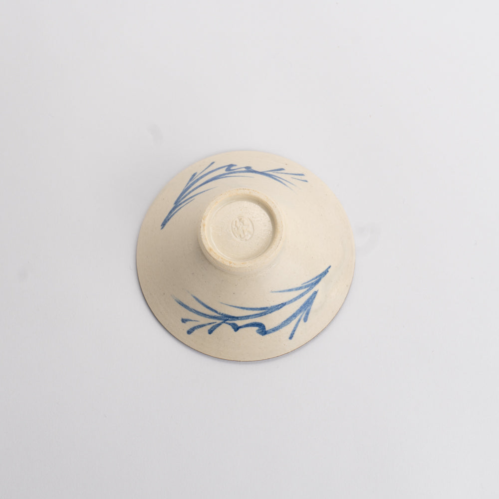 盃 紫陽花 俊山窯 - Handcrafted Japanese pottery from Kyoto - Kyo ware / Kiyomizu ware.