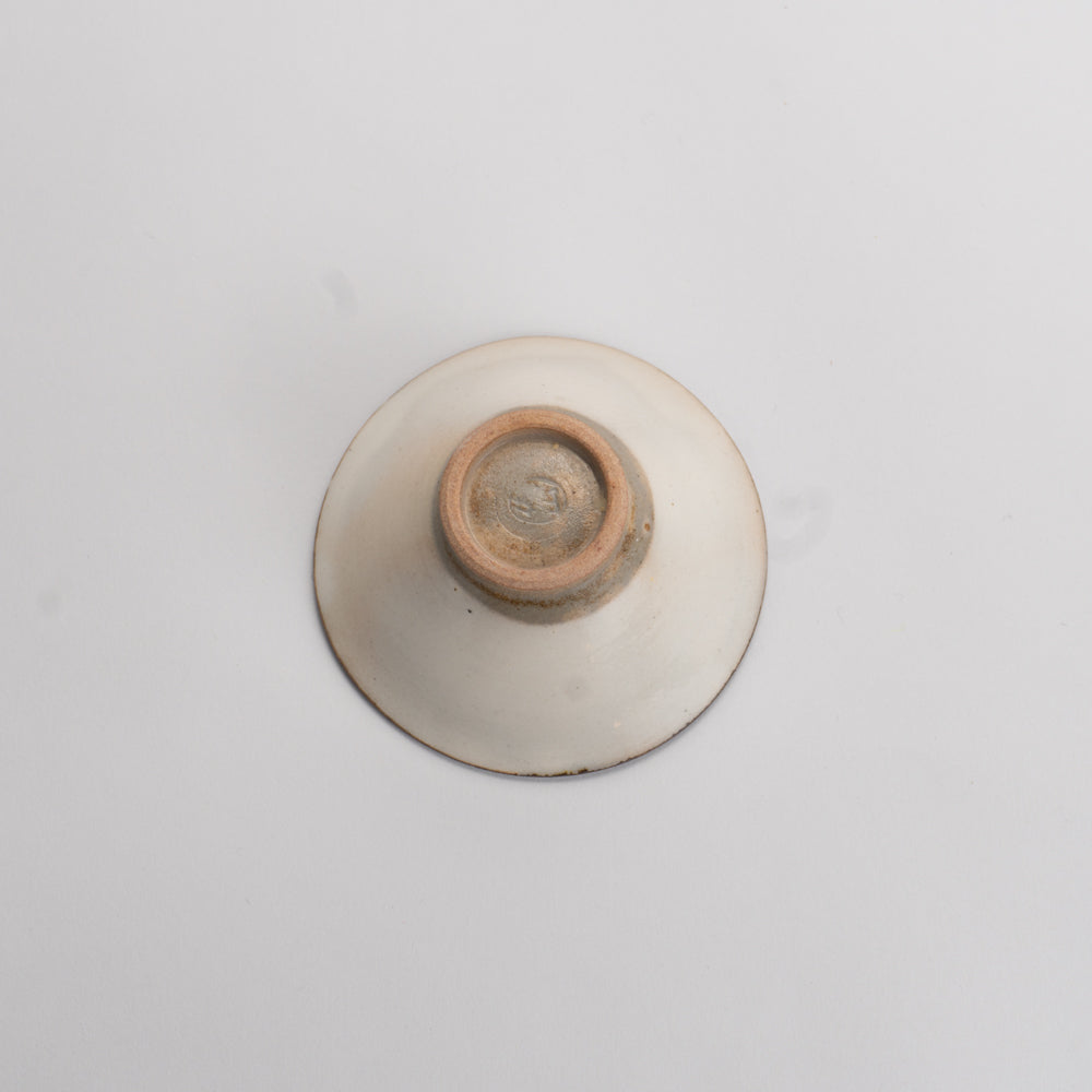 盃 桜 俊山窯 - Handcrafted Japanese pottery from Kyoto - Kyo ware / Kiyomizu ware.