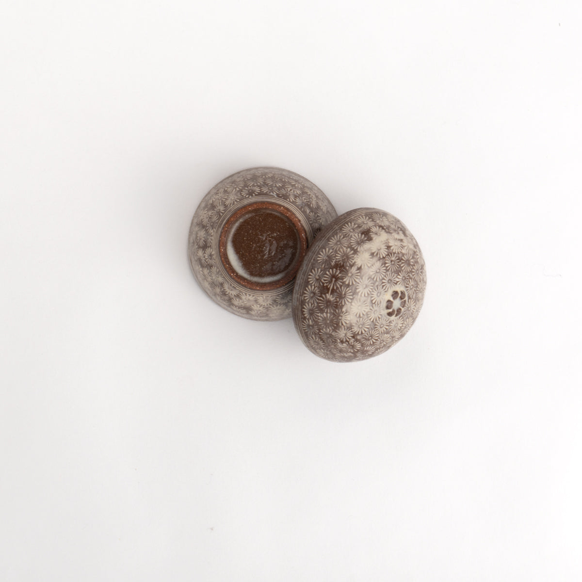 豆蓋物 侘三島 陶楽 - Handcrafted Japanese pottery from Kyoto - Kyo ware / Kiyomizu ware.