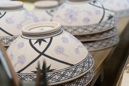 都会の洗練さと清水焼　秀峰堂 武内裕-Stories and insights about Japanese pottery, artists, and Kyoto craftsmanship.