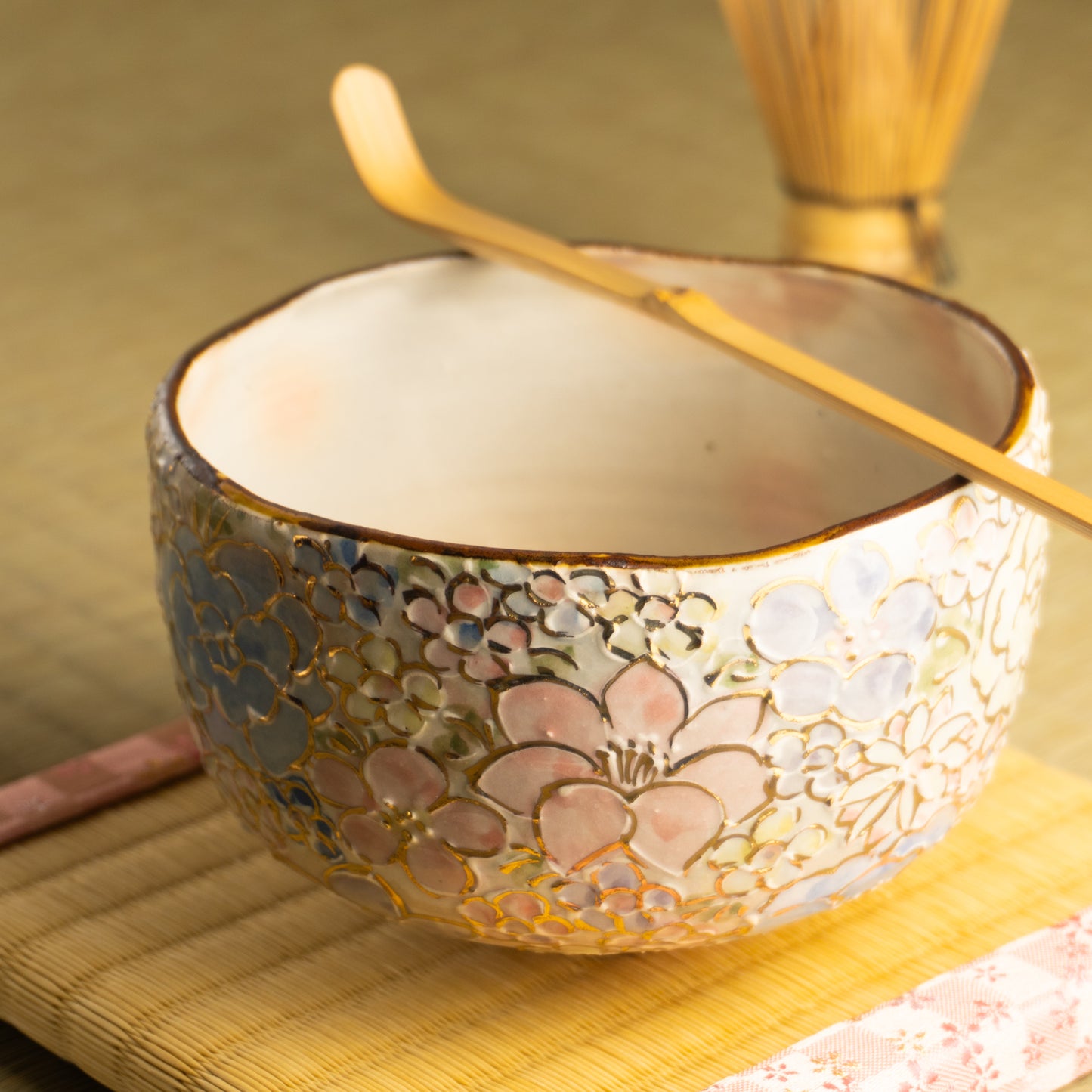 抹茶碗　色絵金彩 花詰A　俊山窯 KOTOPOTTER