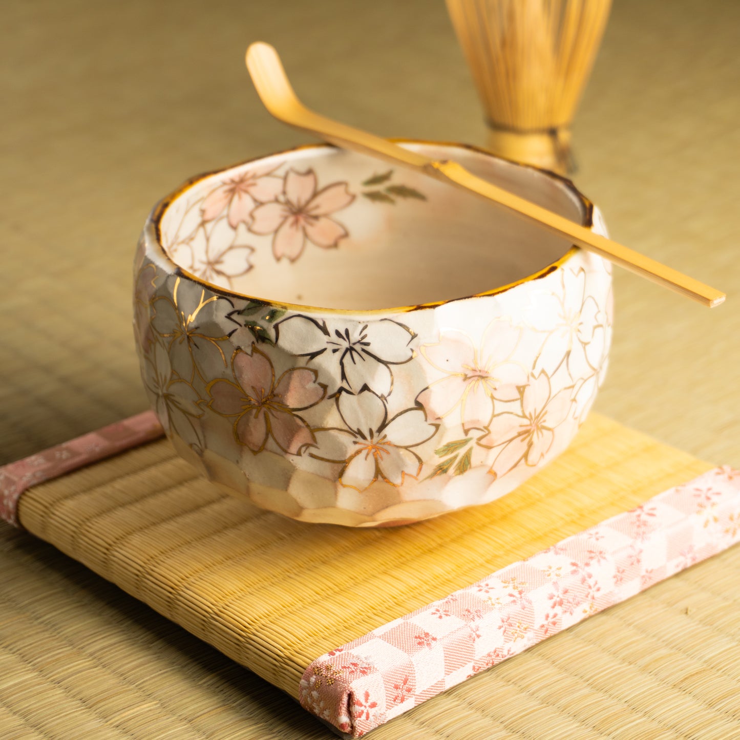 抹茶碗　金彩桜B　俊山窯 KOTOPOTTER