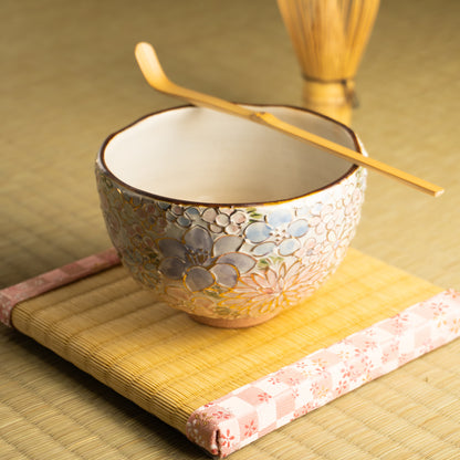 抹茶碗(小)　イッチン金彩 花詰 B　俊山窯 KOTOPOTTER
