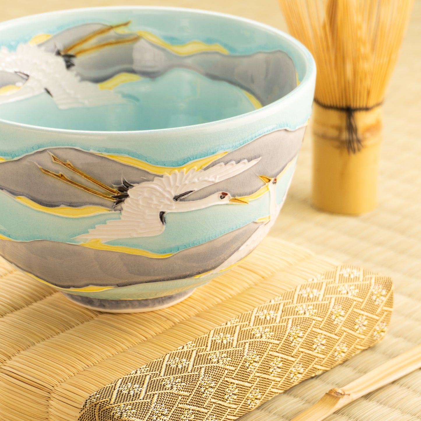 【清水焼】抹茶碗　淡青交趾 朝焼け鶴　山本一如 KOTOPOTTER