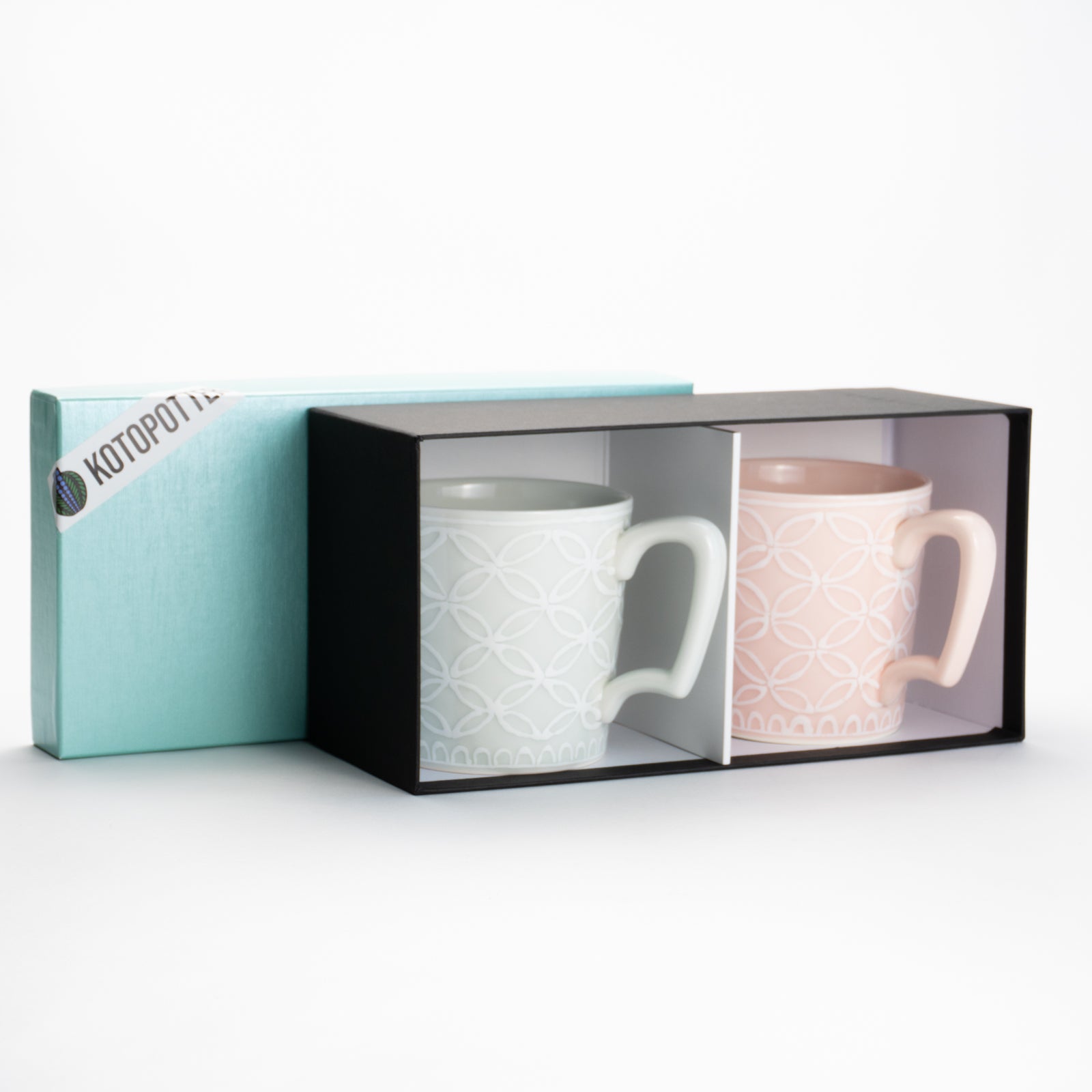 【清水焼】ペアマグカップ　ピンク七宝/白磁七宝　貴古窯 KOTOPOTTER