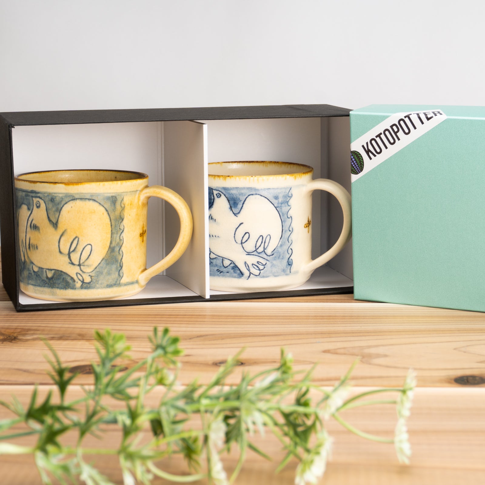 【清水焼】ペアマグカップ　安南手トリ 黄/白　的場美幸 KOTOPOTTER