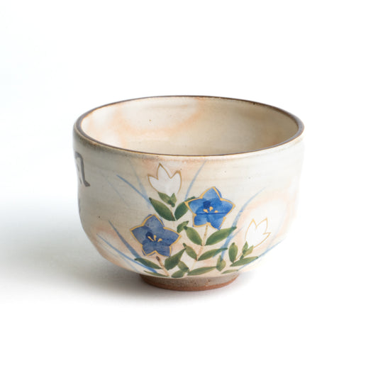 一服碗　和歌鉄線　俊山窯 - Handcrafted Japanese pottery from Kyoto - Kyo ware / Kiyomizu ware.