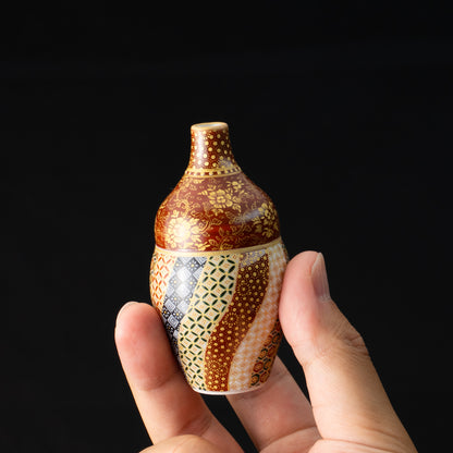 【清水焼】小壺　華薩摩 金襴手捻小紋　空女 KOTOPOTTER