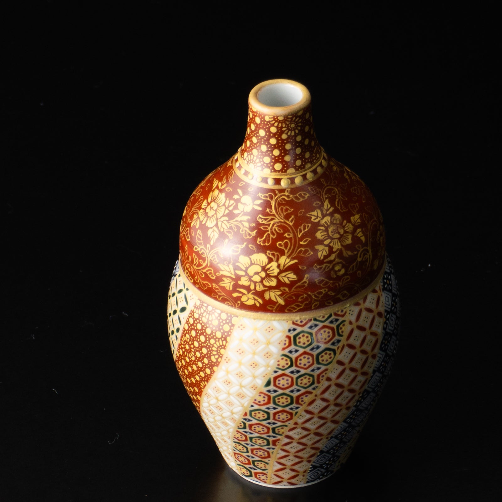 【清水焼】小壺　華薩摩 金襴手捻小紋　空女 KOTOPOTTER