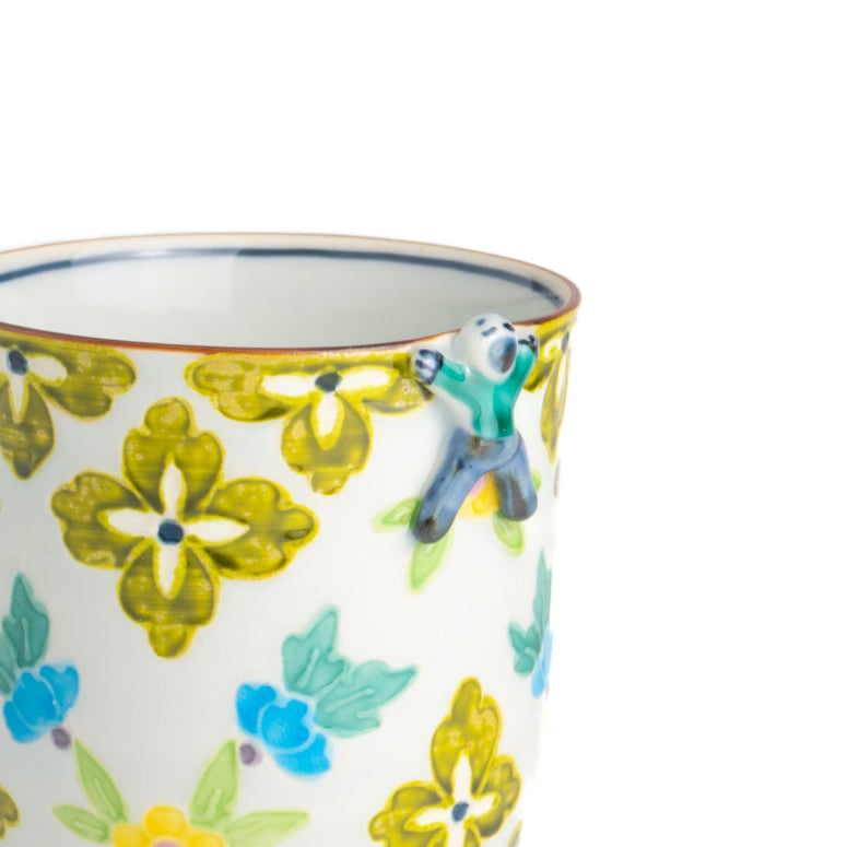 湯呑　一閑人交趾草花 小花グリーン　秀峰堂 - Handcrafted Japanese pottery from Kyoto - Kyo ware / Kiyomizu ware.