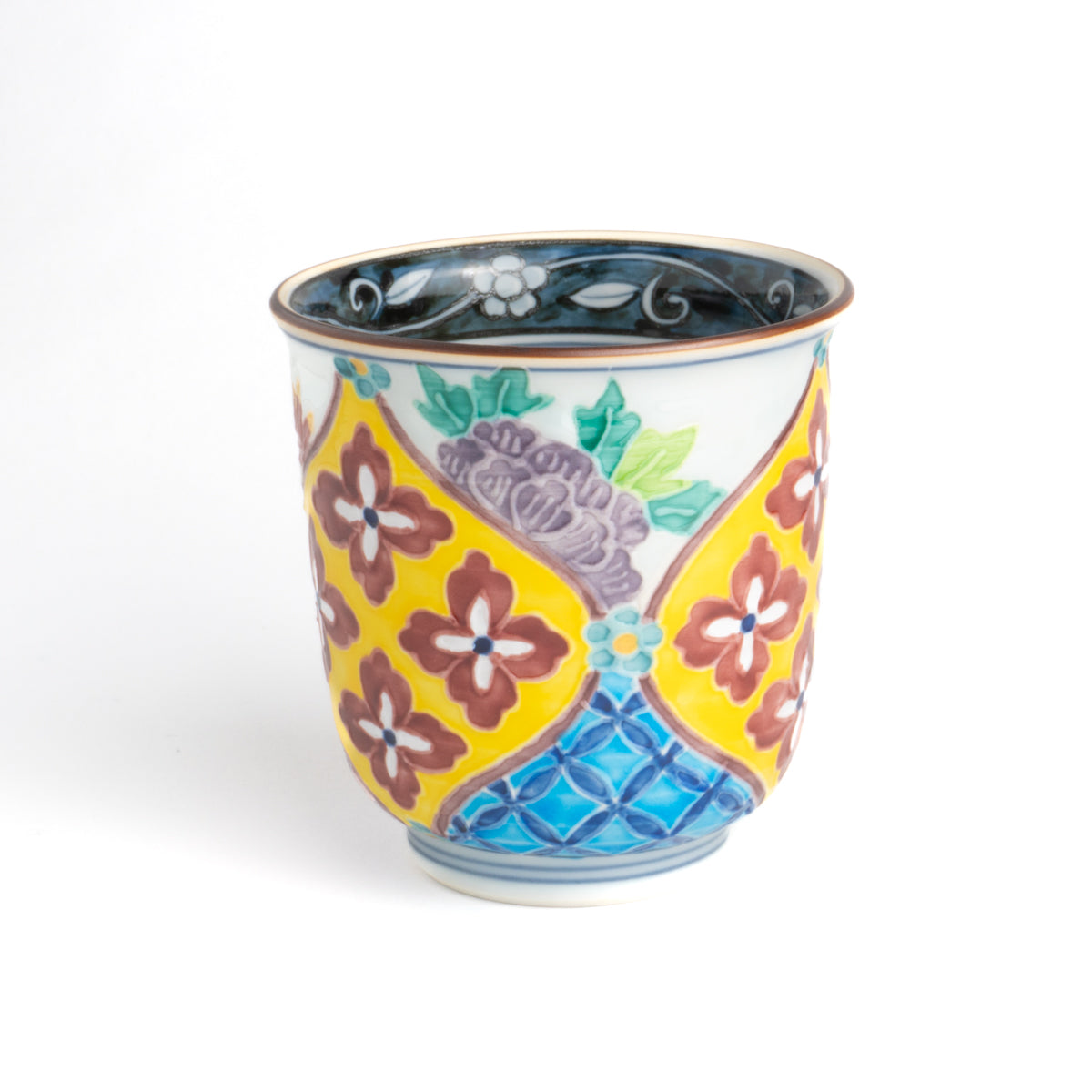 湯呑　交趾有職紋 草花レッド　秀峰堂 - Handcrafted Japanese pottery from Kyoto - Kyo ware / Kiyomizu ware.