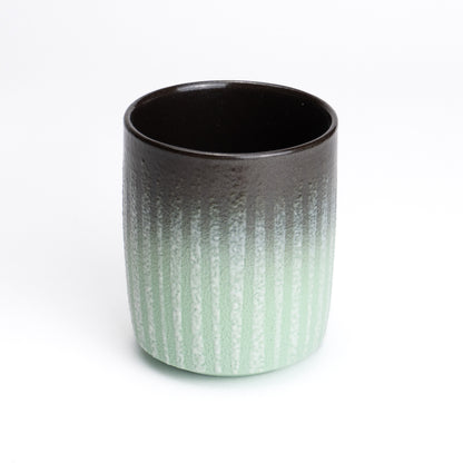切立湯呑　釉泥彩 若草色　竹村陽太郎 - Handcrafted Japanese pottery from Kyoto - Kyo ware / Kiyomizu ware.