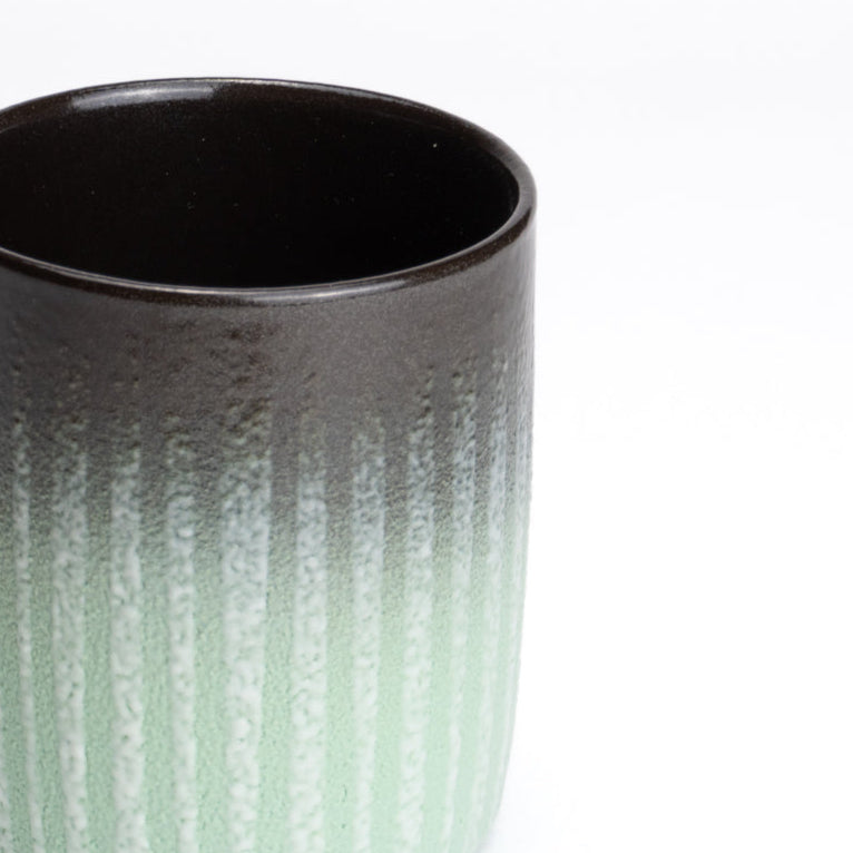 切立湯呑　釉泥彩 若草色　竹村陽太郎 - Handcrafted Japanese pottery from Kyoto - Kyo ware / Kiyomizu ware.