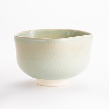 抹茶碗　灰釉花熨斗　宗絢 KOTOPOTTER