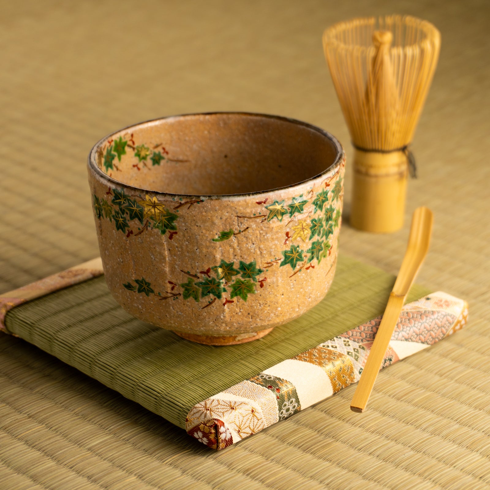 陶額　淡青釉金彩陶［園遊] 京都清水烧抹茶碗青枫｜良二｜KOTOPOTTER