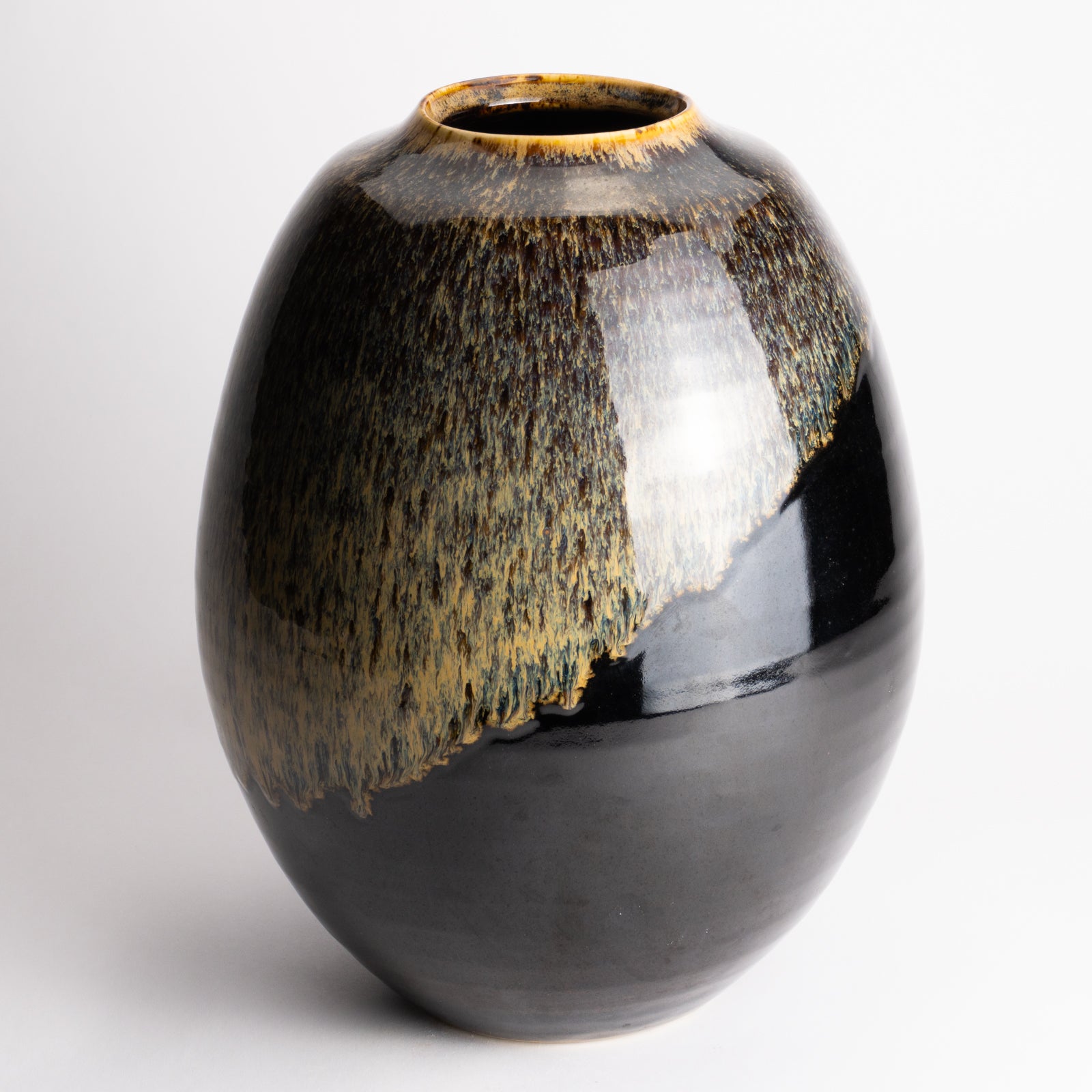 花瓶　天目B　桶谷洋 KOTOPOTTER