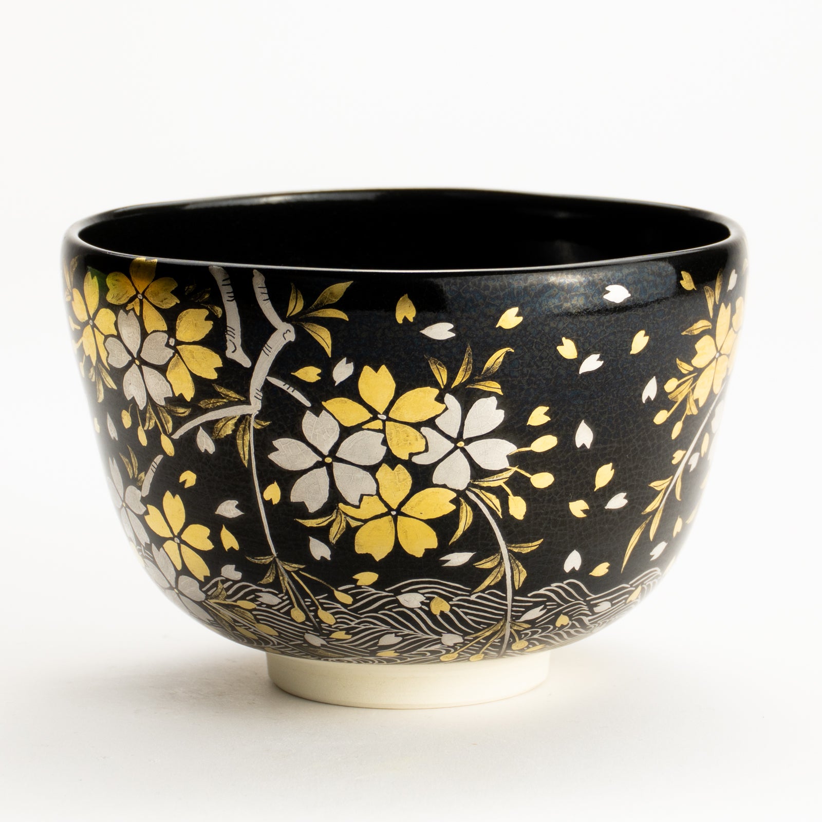 抹茶碗　黒釉 金銀桜　山岡善高 KOTOPOTTER