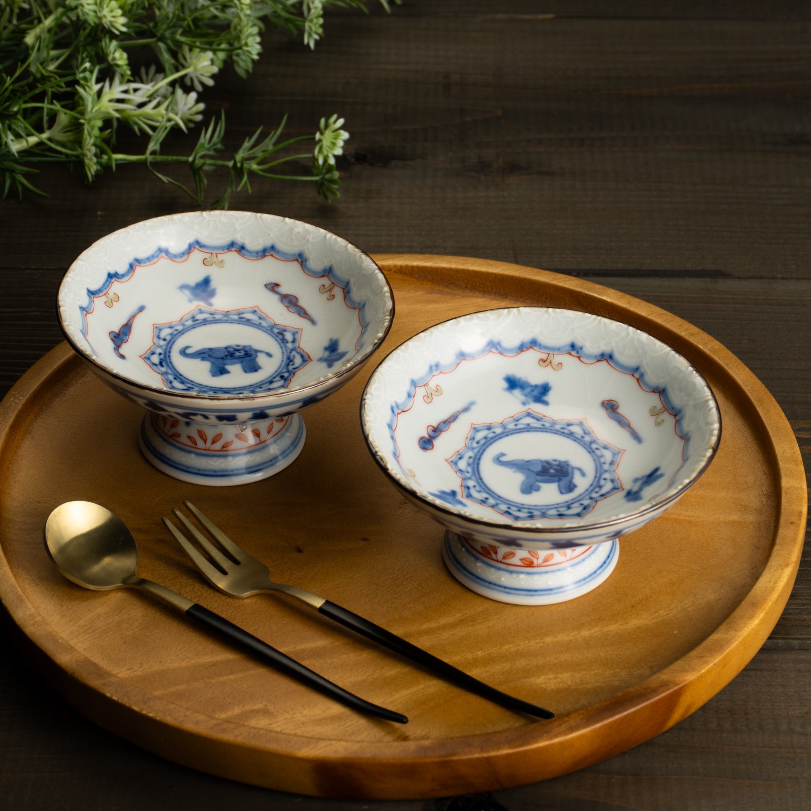 ペア足付小皿　安南手子象　淺野有希子 KOTOPOTTER