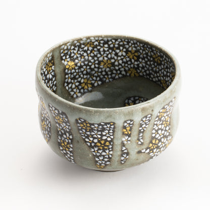 【清水烧】抹茶碗 黑陶灰釉《樱花满绘》 海峰