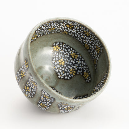 【清水烧】抹茶碗 黑陶灰釉《樱花满绘》 海峰