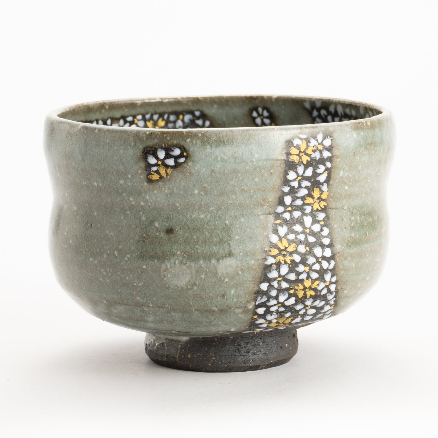 【清水烧】抹茶碗 黑陶灰釉《樱花满绘》 海峰