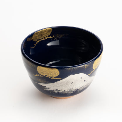 【清水烧】抹茶碗 瑠璃地金银彩《富士与松》 海峰
