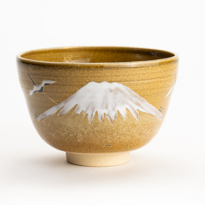 【清水烧】抹茶碗 饴釉《富士与鹤》 海峰