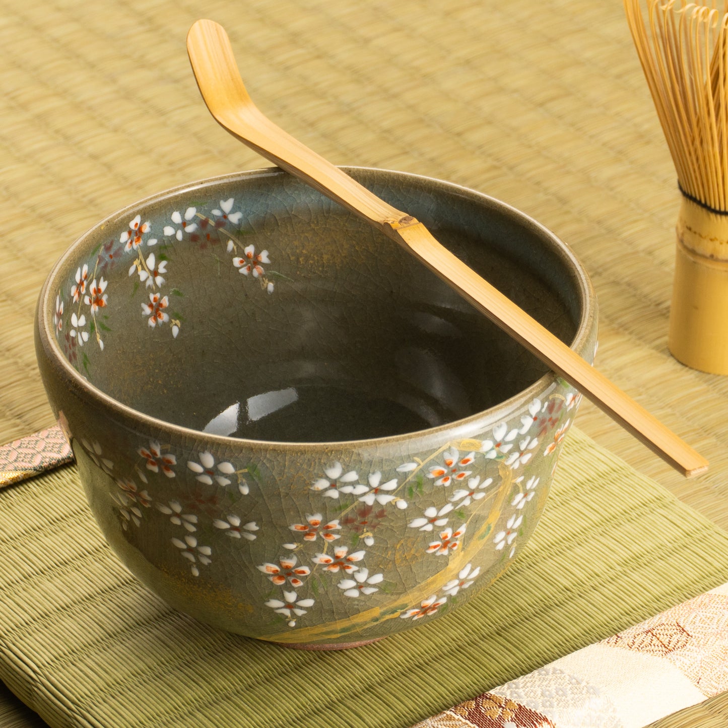 【清水烧】抹茶碗 伊罗保釉 枝垂樱 海峰