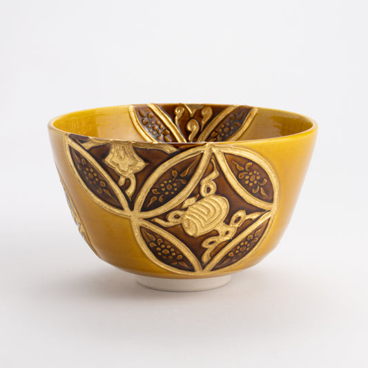 抹茶碗 　古代黄交趾　七宝宝尽くし　山本一如 - Handcrafted Japanese pottery from Kyoto - Kyo ware / Kiyomizu ware.